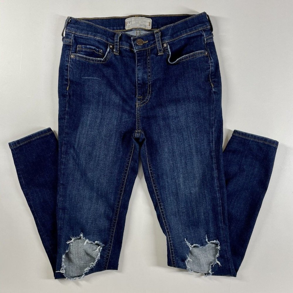 Free People Women's‎ 26 Skinny Jeans Blue Dark Wash Distressed 61855-16515125